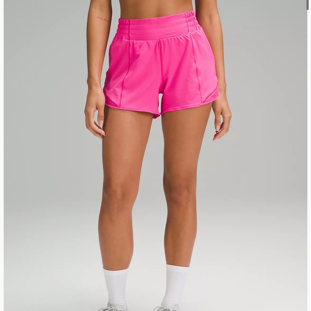 Lululemon hotly hot high rise shorts